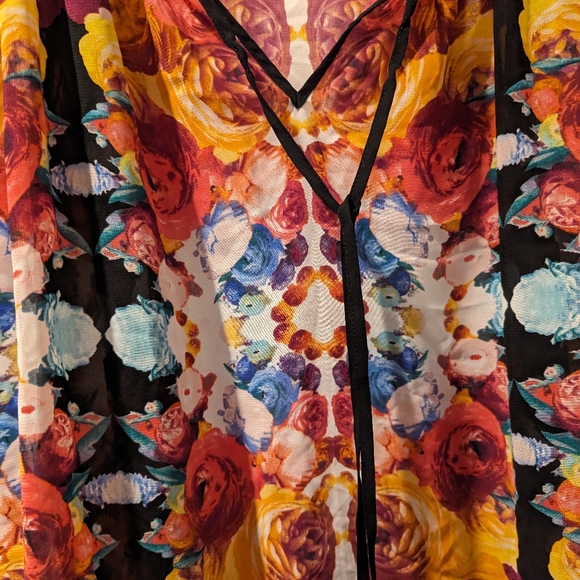 Nicole Miller Cover up/Top - Picture 4 of 6